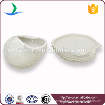 Yongsheng en relieve blanco Shell forma de cerámica Candle Holder para la decoración